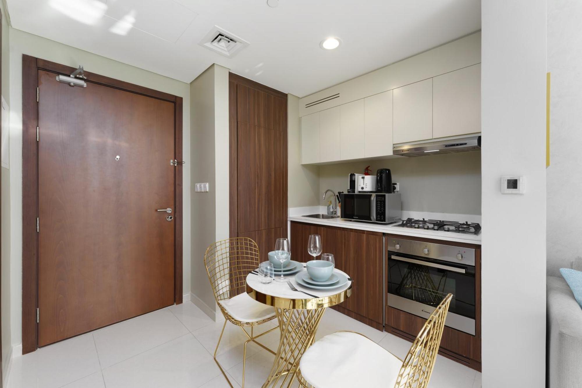 Contemporary With Burj Khalifa View *